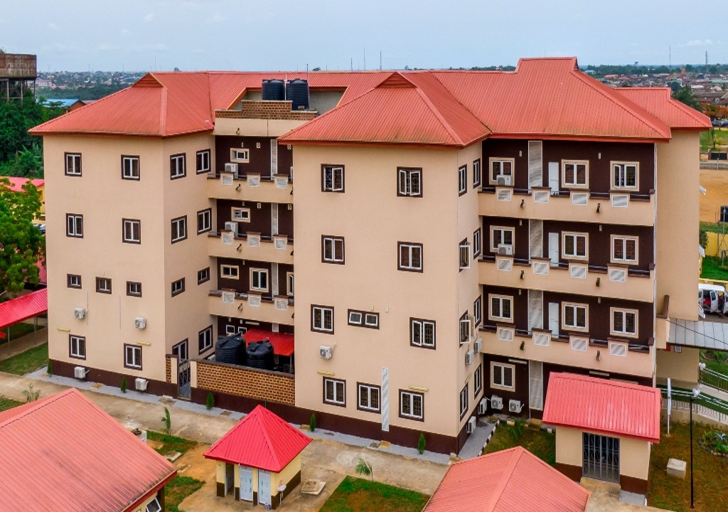 Maternal and Child Care Center, Epe